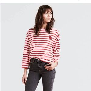 Levi’s Embroidered Rose Red & White T-Shirt